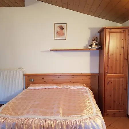 ファームステイ Agriturismo Gruuntaal アジアーゴ